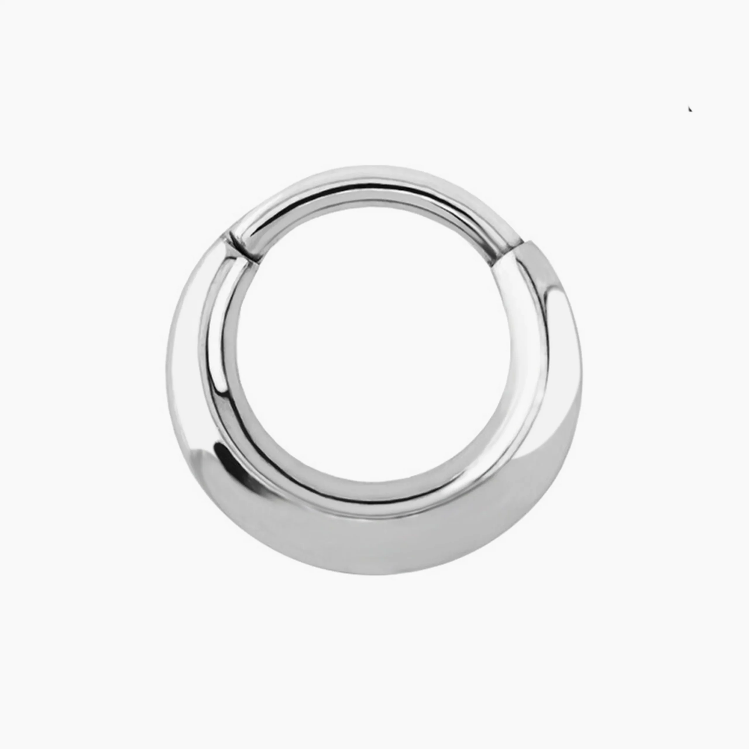 Titanový kroužek s otevíracím kloubem Oval.
