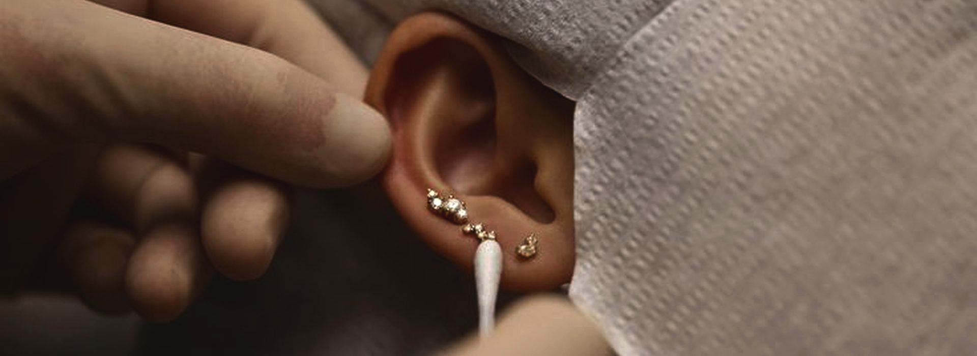 Péče o piercing